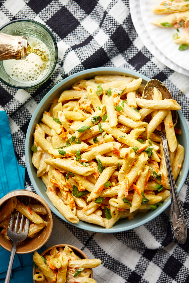 hawaiian-pasta-salad-2x3-pourb
