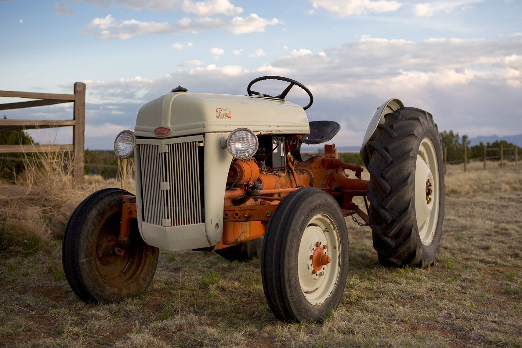 tractor_2413_1
